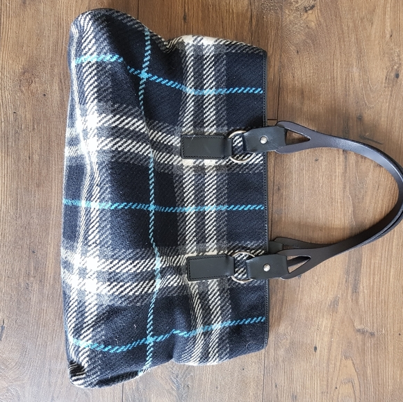 Burberry tote - Picture 5 of 15